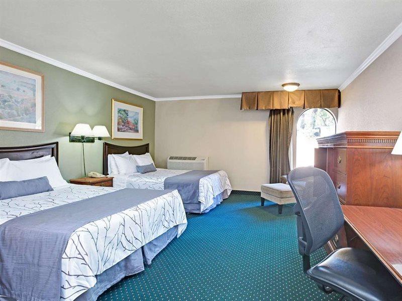 Hotel Days By Wyndham Convention Center San José